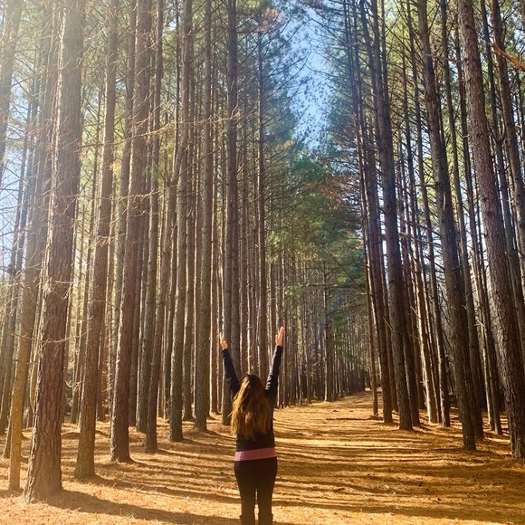 Meet your Posher, Gaby - Picture 1 of 1